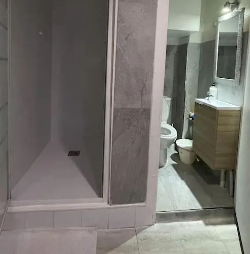 Estudio Con Entrada Independiente En Madrid