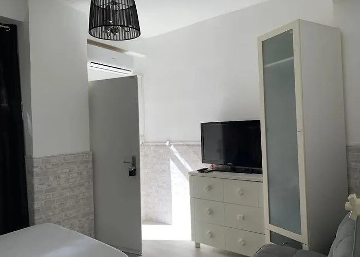 Estudio Con Entrada Independiente En Madrid